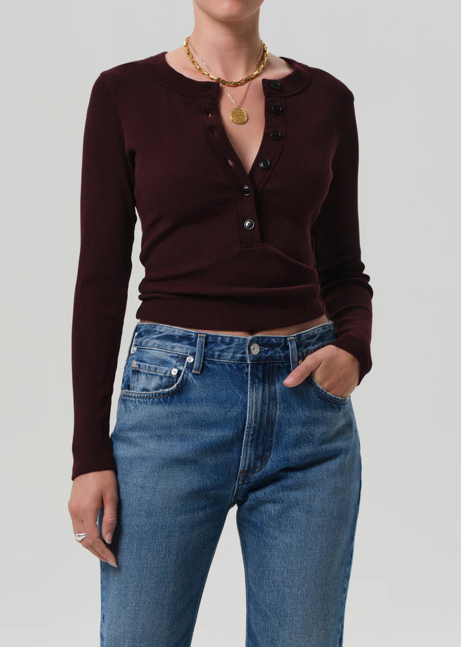 Varra Henley