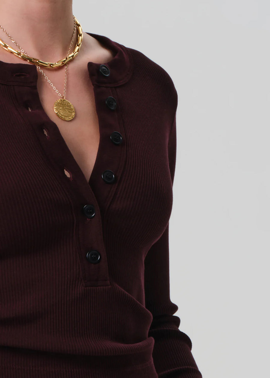 Varra Henley