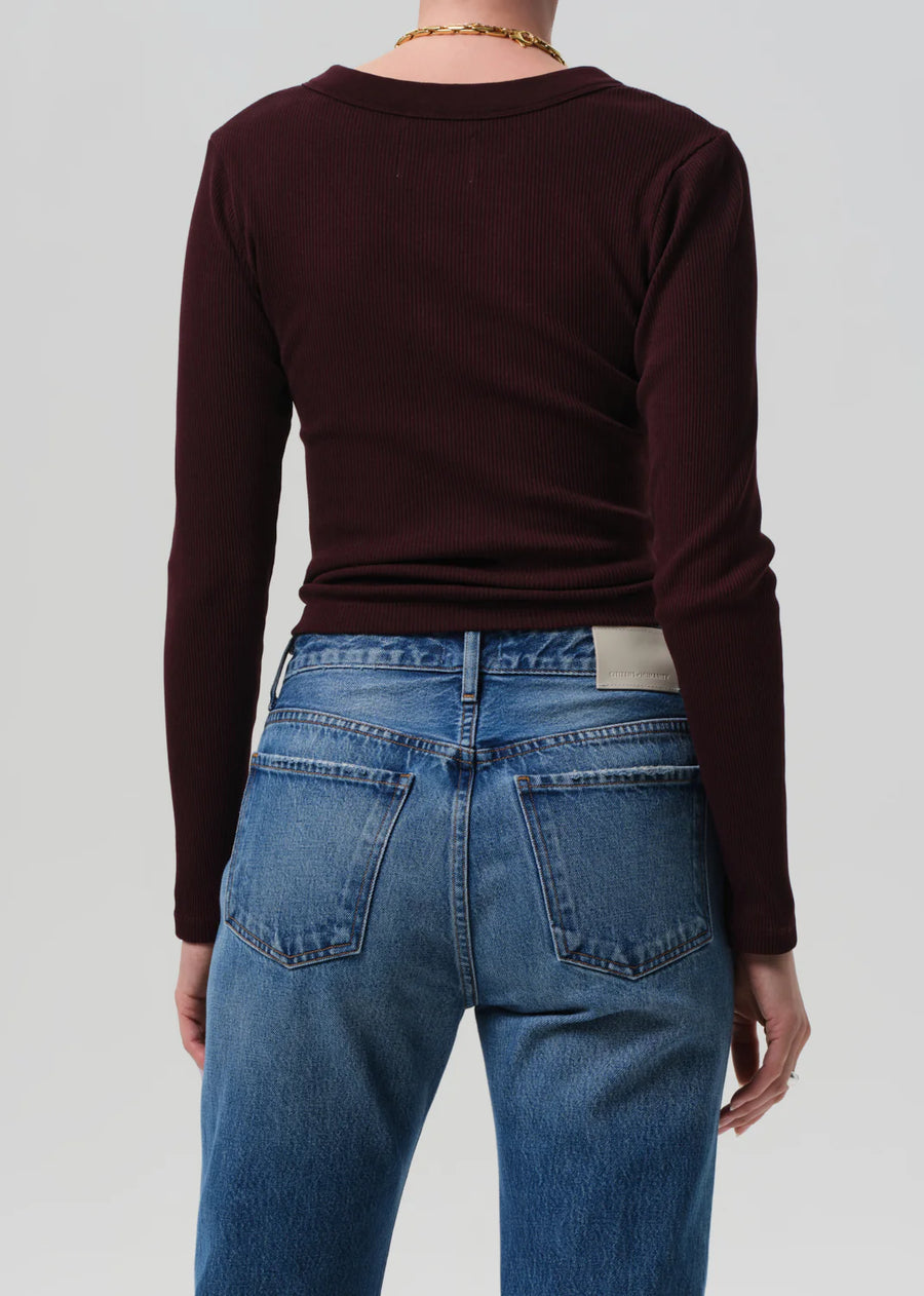 Varra Henley