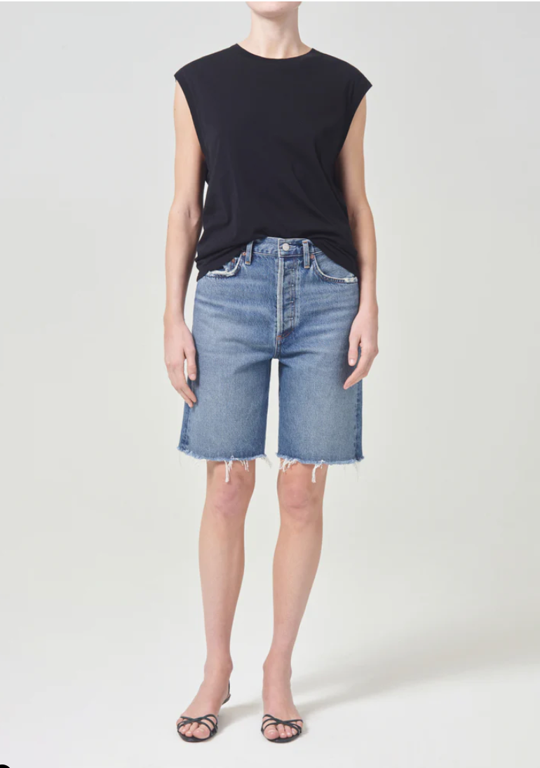 90's Mid Rise Loose Short