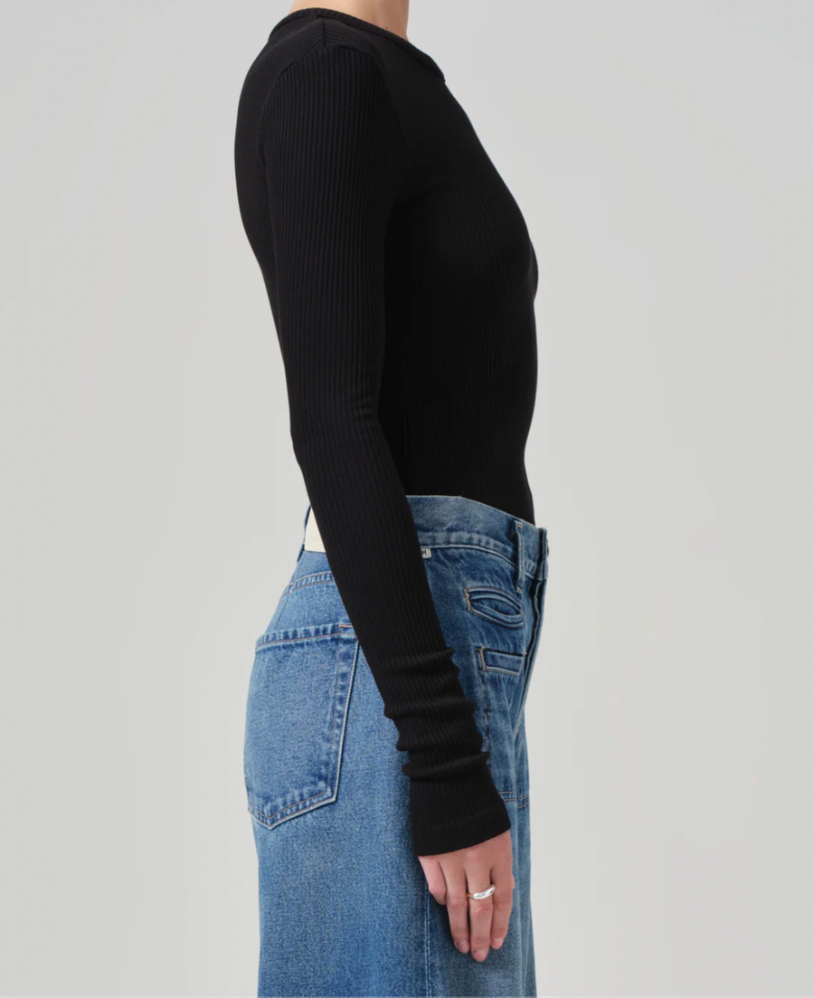 Cropped Faena Crewneck