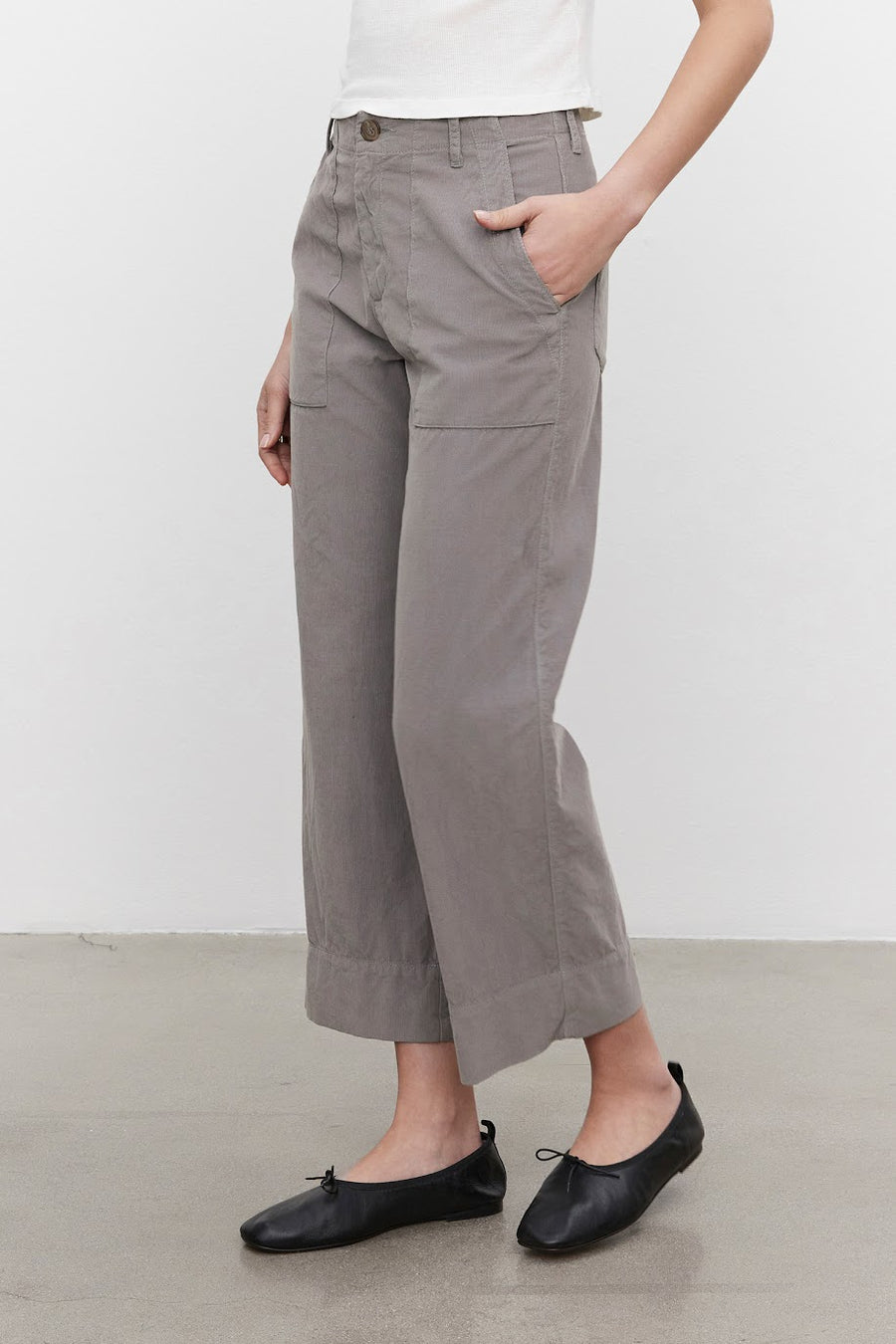 Vera Corduroy Cropped Pant